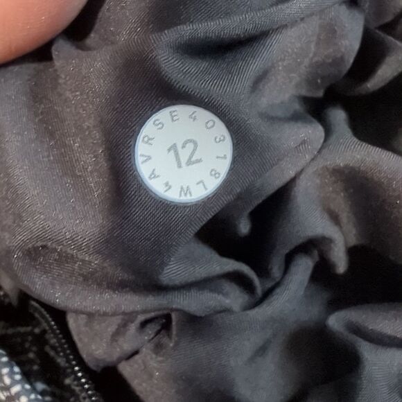 Lululemon Jacket Womens 12 Black Pack it Up Jacket Lightweight Spring Jacket - Picture 8 of 11